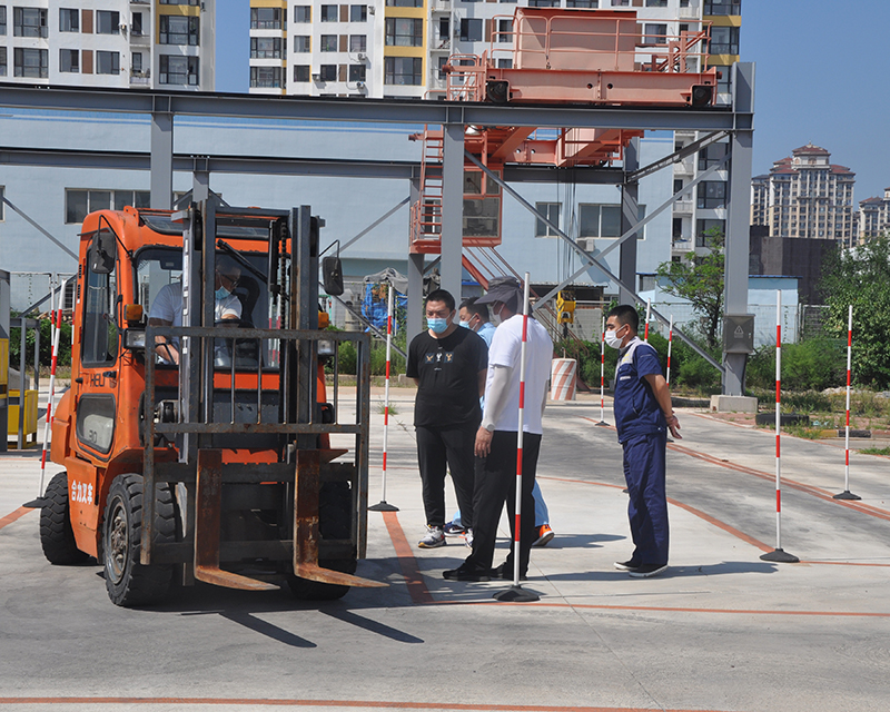 赤峰專業(yè)叉車培訓哪家好